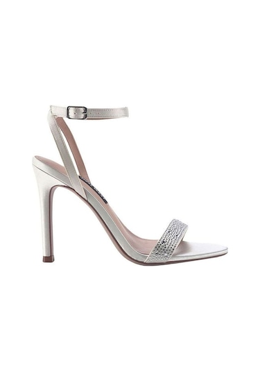 Nine West Adda 3fx Beyaz Kadın Topuklu Sandalet Beyaz