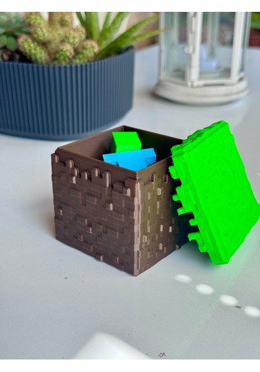 Minecraft Çim Bloğu Karakter Kutusu