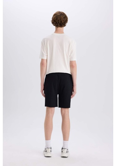 Defacto %100 Pamuk Slim Fit Dar Kesim Dar Paça Cepli Basic Düz Şort B8673ax25smbk81 Siyah Defacto %100 Pamuk Slim Fit Dar Kesim Dar Paça Cepli Basic Düz Şort B8673ax25smbk81 Siyah