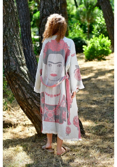 Brandsmithshop Frida Kahlo Kimono Çok Renkli