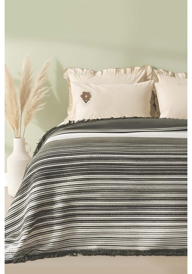 Veloura Haki Çift Kişilik Püsküllü Battaniye Çok Renkli