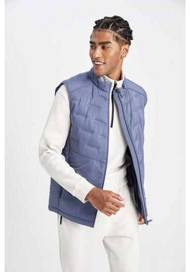 DeFactoFit Su İtici Şişme Yelek Normal Kesim Dik Yaka Fermuarlı Cepli Kapitone C6044AX24AUBE808