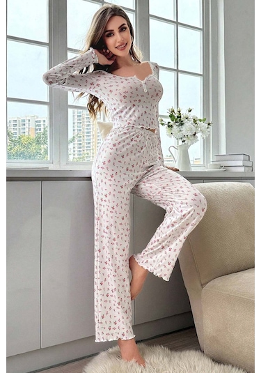 Merry See Çiçek Desenli Uzun Kollu Pijama Takımı Beyaz