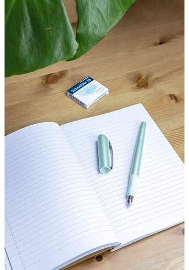 Schneider Kaligrafi Kalemi Callıssıma Kutusunda N11.5552