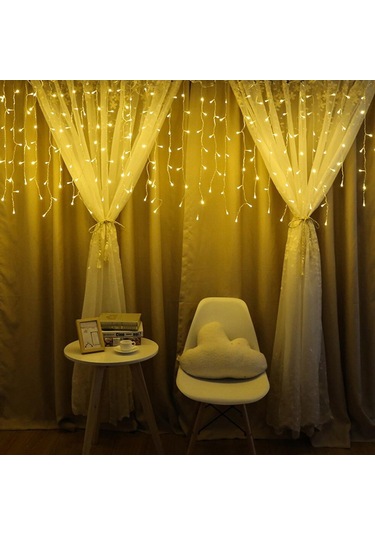 8 Fonksiyonlu 16 Saçaklı Perde Led 3 X 1 Günışığı Siyah