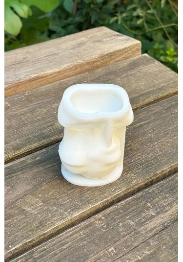 Yana Utangaç Kadın Büst Silikon Mum Kalıbı