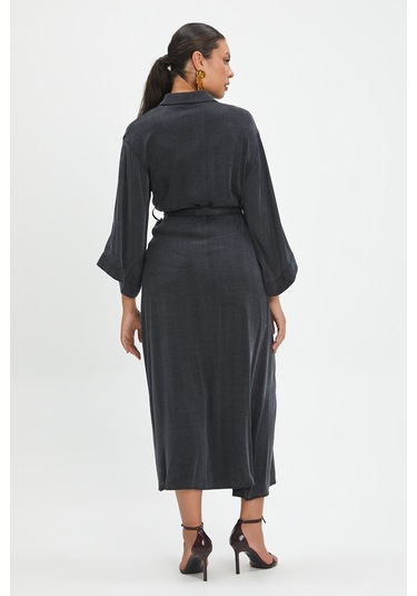 Kadın Düğme Detaylı Kemerli Elbise - Cep Tasarımlı, Modern Ve Rahat Stil - Günlük Ve Şık Kullanımlar İçin Elbise Siyah