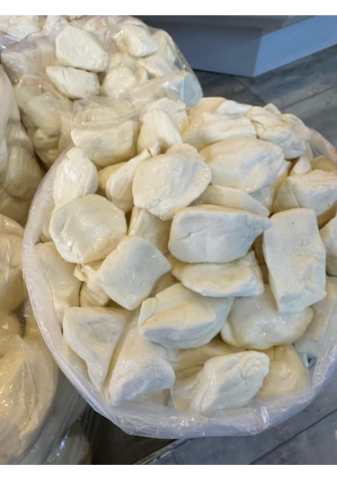 Tam Yağlı Sıkma Tuzsuz İnek Peyniri 1 Kg