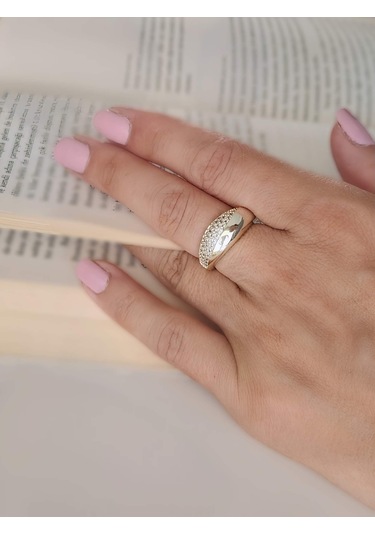 Bombeli Oval Zirkon Model Zirkon Taşlı Ayarlanabilir Gold Altın Renkli Yüzük Gold