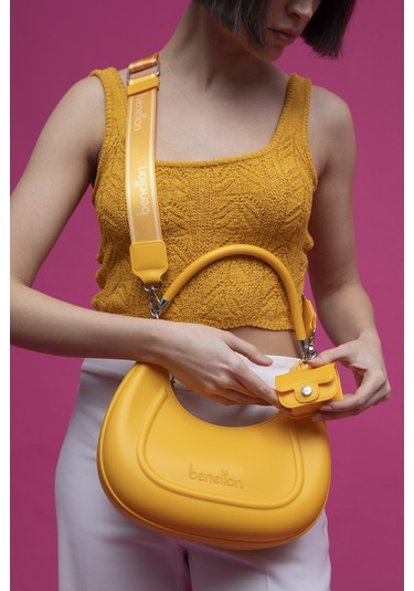 Unıted Colors Of Benetton Kadın Kol Çantası C.bnt 1451 Sarı