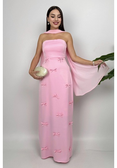 Lilina Straplez Fiyonk Detaylı Şal Aksesuarlı Uzun Pembe Abiye Elbise Pembe