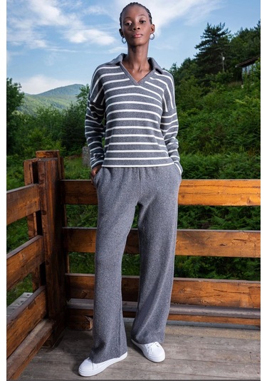 K405059 Vienetta Plus Gri