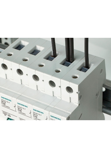 Siemens 5SL6125-6YA 1 Fazlı 25A B Tipi 6 kA Otomatik Sigorta