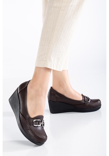 Kadın Dolgu Topuklu Ayakkabı Kahve Yüzlü Tokalı-3676 Kahve