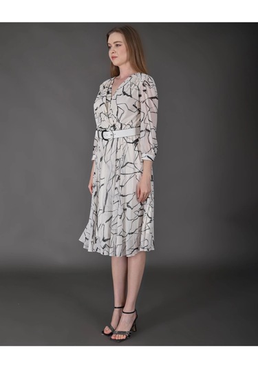 Modatalika Kadın Midi Boy Desenli Truvakar Kol Kemer Detaylı Yeni Sezon Elbise Ekru