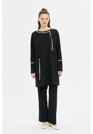 Biye Detaylı Pantolonlu Takım Siyah Siyah