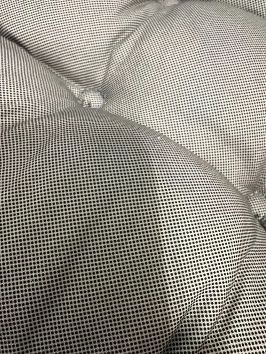 Ikea Kare Desenli Koltuk Minderi Bağcıklı 2 Adet, Ikea Hellvi. 267345179 Gri