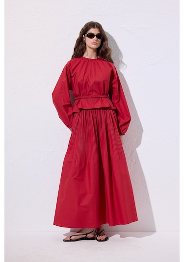 Piliseli Geniş Etek Kırmızı Kırmızı