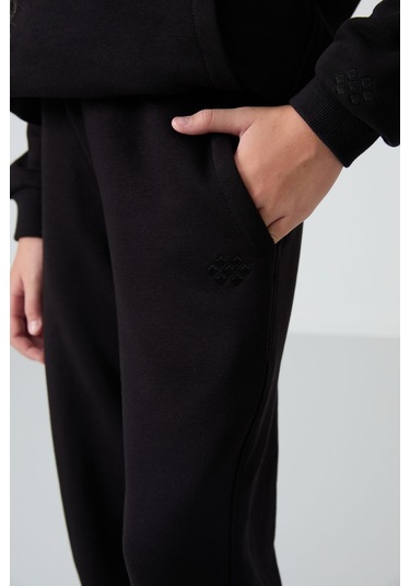 Tommy Life Siyah Pamuklu İçi Tüylü Yumuşak Dokulu Standart Fit Nakışlı Kız Çocuk Eşofman Takım - 75162 Siyah