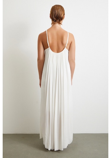 Askılı Piliseli Geniş Elbise Beyaz Beyaz