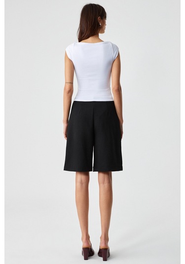 NOEMI Kadın Balerin Yaka Kısa Kol Slim Fit Ribanalı Beyaz Bluz