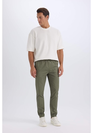 DeFacto %100 Pamuk Yazlık Jogger Chino Pantolon Beli Bağcıklı Cepli Düz Paça Z9933AZ25SPKH430 DeFacto %100 Pamuk Yazlık Jogger Chino Pantolon Beli Bağcıklı Cepli Düz Paça Z9933AZ25SPKH430