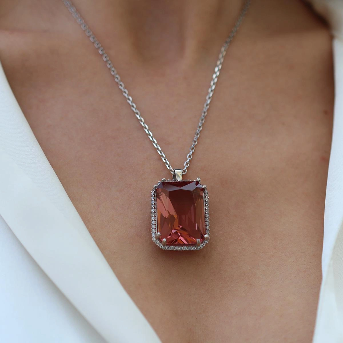 Zultanit Taşlı Mega Baget Gümüş Kolye Gümüş