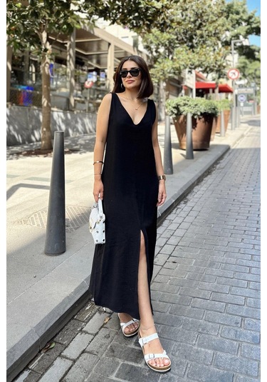 Siyah Askılı İthal Müslin Kumaş, Önü Ve Arkası V Yaka, Önden Yırtmaçlı, Maksi/uzun Salaş Elbise Siyah