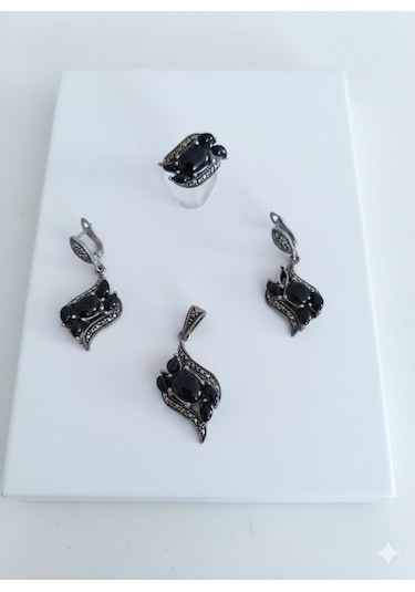 Oniks Ve Markazit Taşlı Gümüş Set Bronz