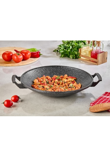 Zümrüt Saç Kavurma 34 Cm Siyah