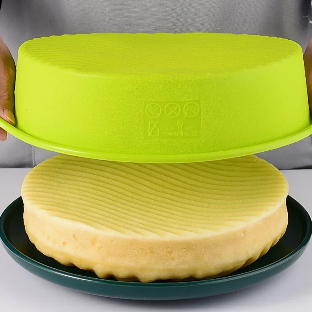 Konesam Yemek Silikon Fırın Tepsisi, Yuvarlak, 1 Bölmeli, 25x28 Cm, Yağsız Pişirme, Fırın/mikrodalga Uyumlu, Yeşil Renk