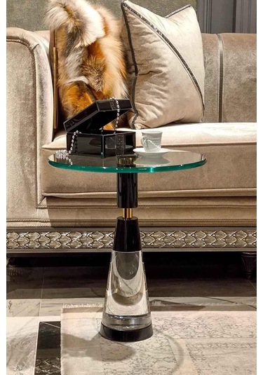 Dulda Akrilik Koni Sehpa Şeffaf