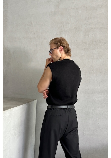 Erkek V Yaka Oversize Süveter Siyah