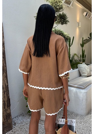Kadın Camel Keten Biye Detaylı Kısa Şortlu Takım Camel