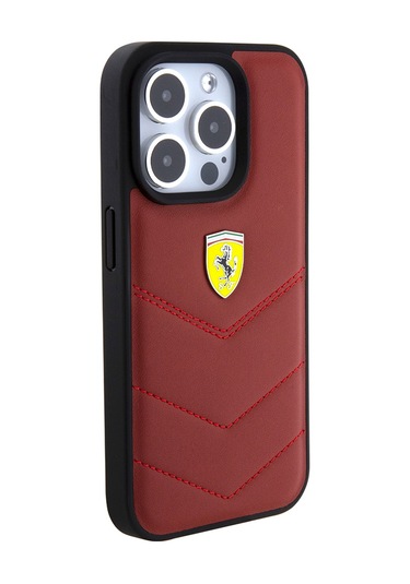 İphone Uyumlu 15 Pro Kılıf Ferrari Lisanslı Deri Dikişli Arka Yüzey Metal Logo Tasarımlı Kırmızı