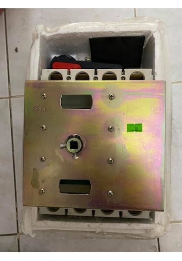 Westhomes 400A Kaçak Akım Korumalı Şalter Wcm1L-400/4300Z