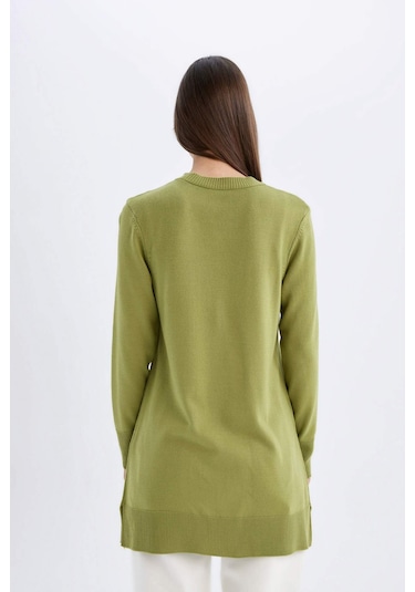 DeFacto Regular Fit Bisiklet Yaka Yırtmaçlı Basic Düz Triko Kazak Tunik H3431AZ24AUKH353 Haki