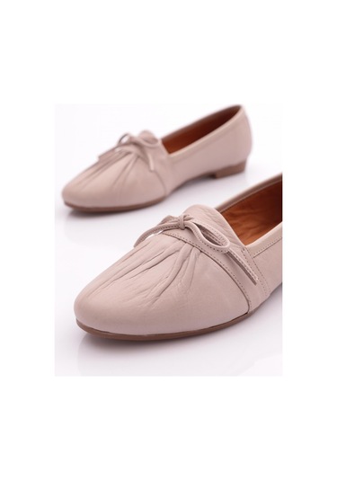 Dgn 133 Kadin Büzgü Detayli Babet 133-2109-R4971 Gümüş Dgn 133 Kadin Büzgü Detayli Babet 133-2109-R4971 Gümüş