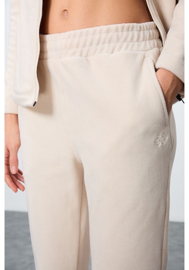 Tommy Life Bej Kalın Yumuşak Dokulu Dik Yaka Oversize Nakışlı Polar Kadın Eşofman Takım -95339 Bej