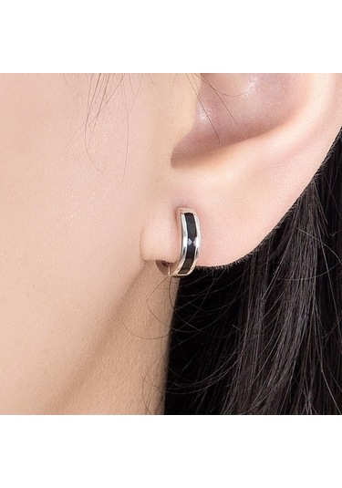 Beyaz Sevimli Kişiselleştirilmiş Siyah Ve Beyaz Küpeler Avrupa Ve Amerikan Trendy Tutkal Siyah Ve Beyaz Kulak Takıları