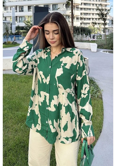 Kadın Yeşil Uzun Kol, Arkası Pliseli, Salaş Dökümlü, Viskon Gömlek Yeşil