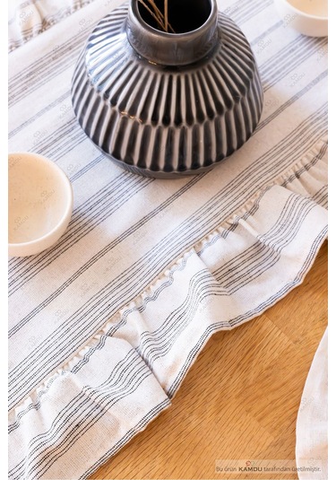 Siyah Süprem 40x125 Cm Vintage Fırfırlı %100 Keten Pamuklu Amerikan Runner Bej