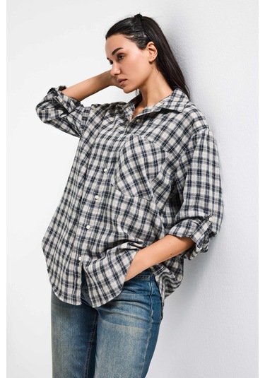 Itsbasic Kadın Siyah Beyaz S6 Ekose-27 Oversize Koton Gömlek