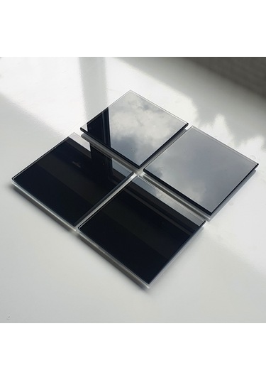 Decorita Cam Bardak Altlığı Düz Siyah 4'lü Takım 10 x 10 CM Siyah