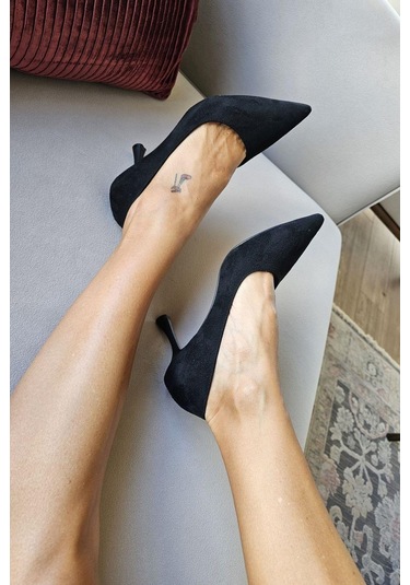 10 1109 Topukla Kadın Kadeh Topuklu 8 Cm Topuklu Stiletto Ayakkabı Siyah Süet