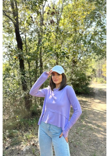 Kadın Lila Elleri Eldiven Detaylı, Asimetrik Kesim, Bisiklet Yaka, Eteği Pliseli, Salaş Spor Bluz LILA