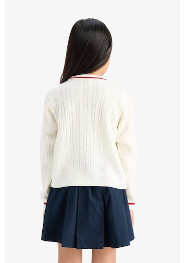 Defacto Kız Çocuk Standart Fit Bisiklet Yaka Triko Kazak E7740a825auer233 Ekru