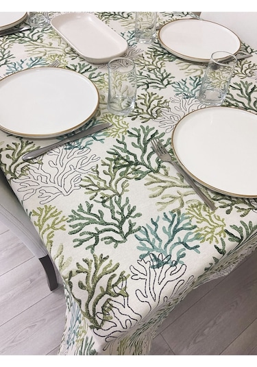 Sıvı Geçirmez Dertsiz Masa Örtüsü Yeşil Mercan Desenli