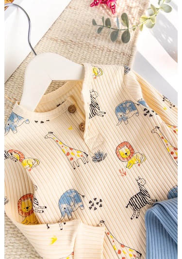 Aslan Temalı Erkek Bebek Takım mavi