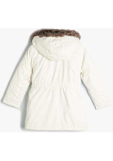 Koton Uzun Kaban İçi Suni Kürklü Kapüşonlu Fermuarlı Ve Rüzgar Kapaklı Çıtçıt Kapamalı Cepli Ekru 4wkg00008aw 4WKG00008AW010 Ekru Koton Uzun Kaban İçi Suni Kürklü Kapüşonlu Fermuarlı Ve Rüzgar Kapaklı Çıtçıt Kapamalı Cepli Ekru 4wkg00008aw 4WKG00008AW010 Ekru